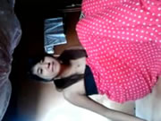 拉丁學生妹床上無聊自拍玩穴